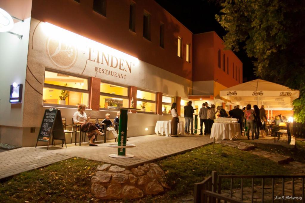 Linden Restaurant And Pension Брно Екстер'єр фото